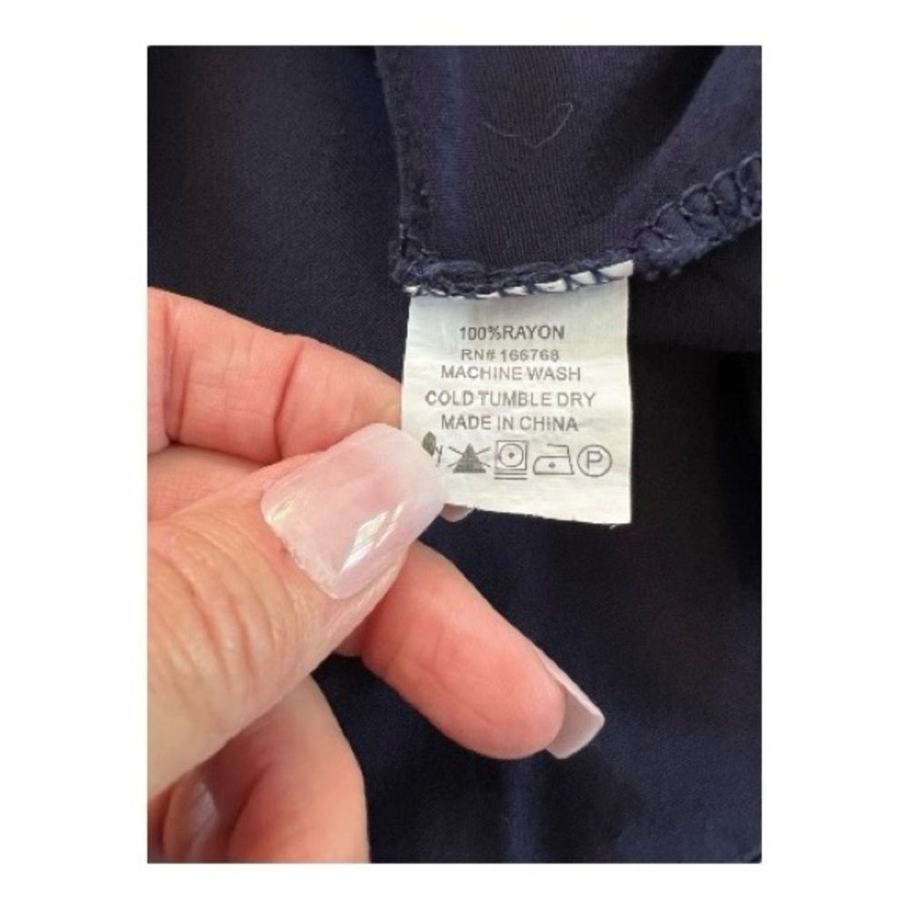 💙💛 EUC PARAMI DESIGNS Navy Boho Embroidered Flutter Sleeve Peasant Blouse | 2X - Picture 7 of 7